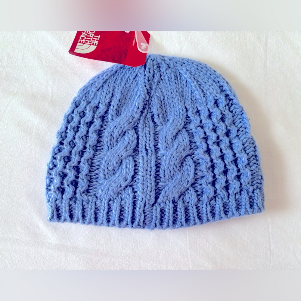 NWT! The North Face Beanie! - Picture 2 of 4